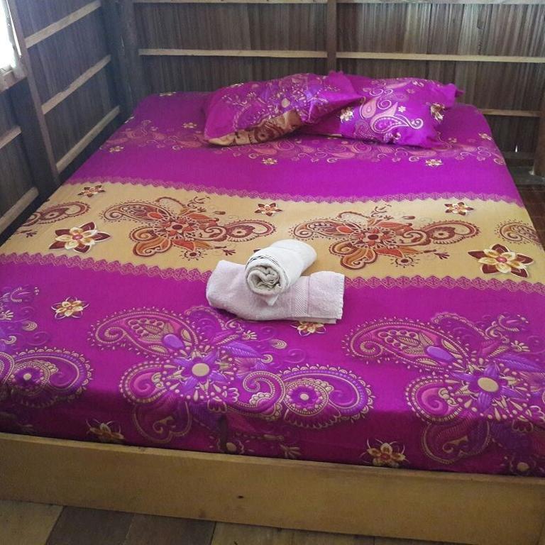 Mambetron Homestay Raja Ampat Pulau Mansuar エクステリア 写真