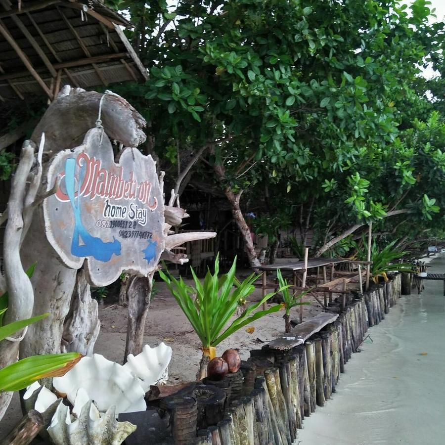 Mambetron Homestay Raja Ampat Pulau Mansuar エクステリア 写真
